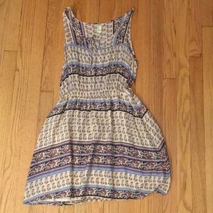 Forever21 loose-fitting dress (M)